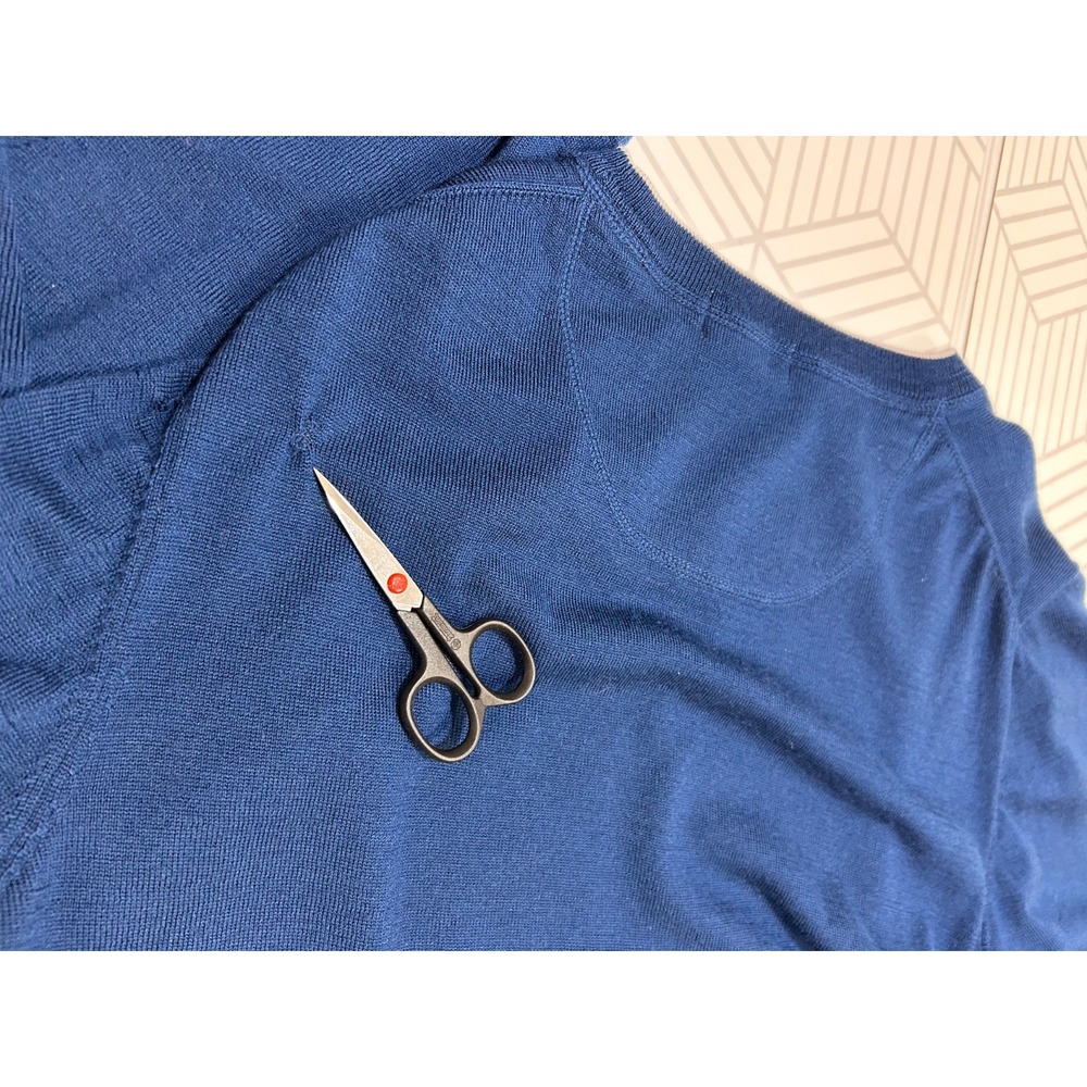Mountain Khakis Sweater Mens size L Crew Neck Merino Wool Pullover Blue Repair g - Picture 3 of 12
